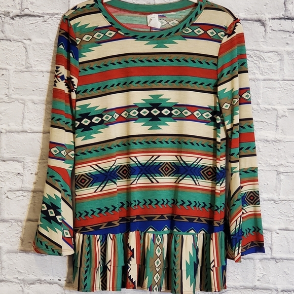 🇺🇲Host Pick🔥Native American Print Ruffle Top In Size S, M or L - Picture 1 of 15
